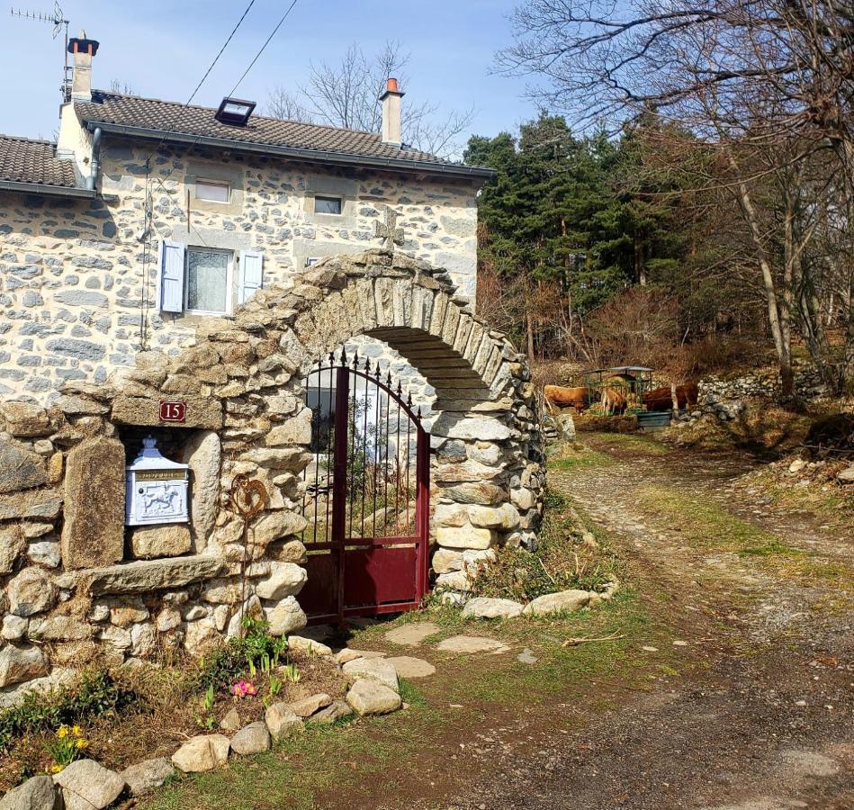 Bed and Breakfast La Chabanade Saint-Pierre-Eynac Exterior foto